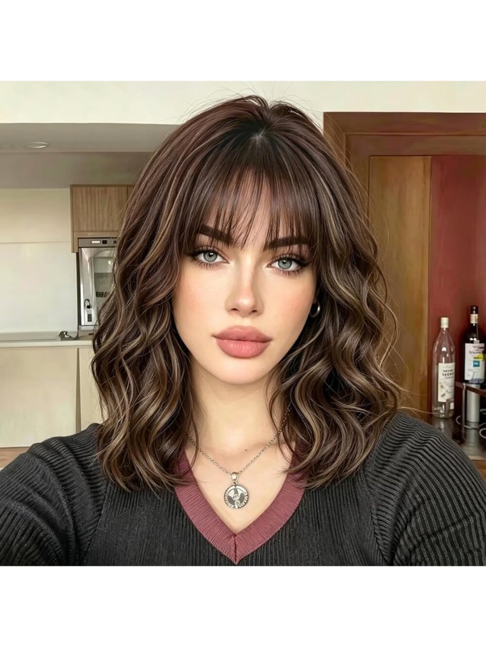 Women's Caramel Brown 14 Inch Heat Resistant Synthetic Fiber Shoulder Length Wig